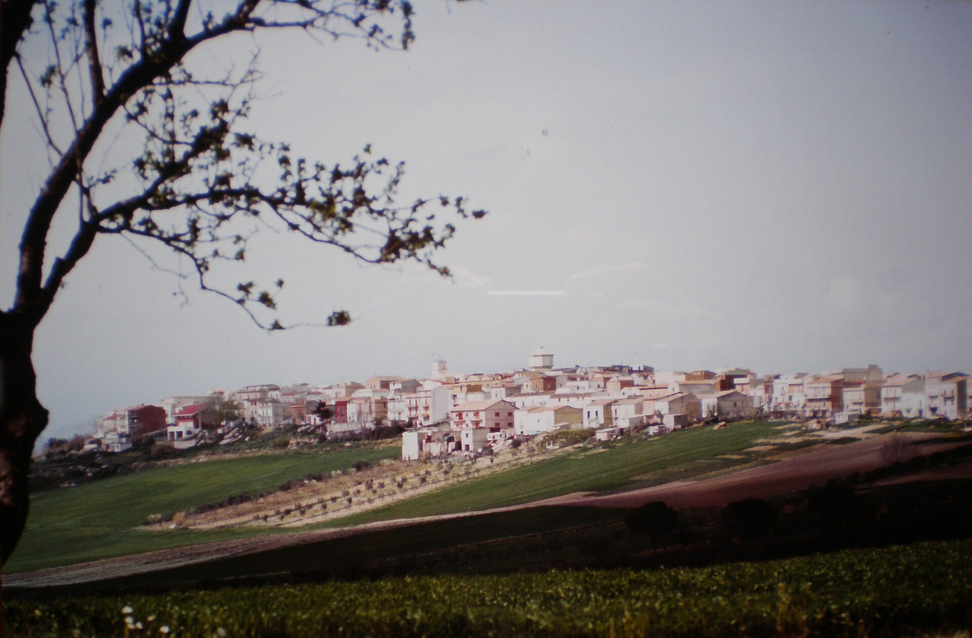 Castelluccio dei Sauri